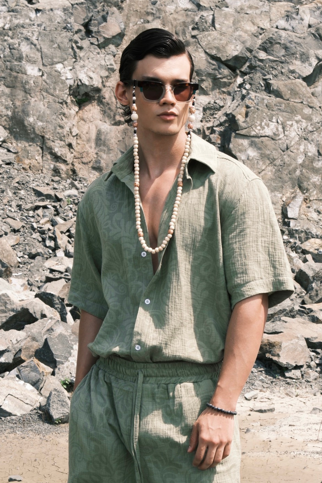 CAMISA TARDEADA OLIVA